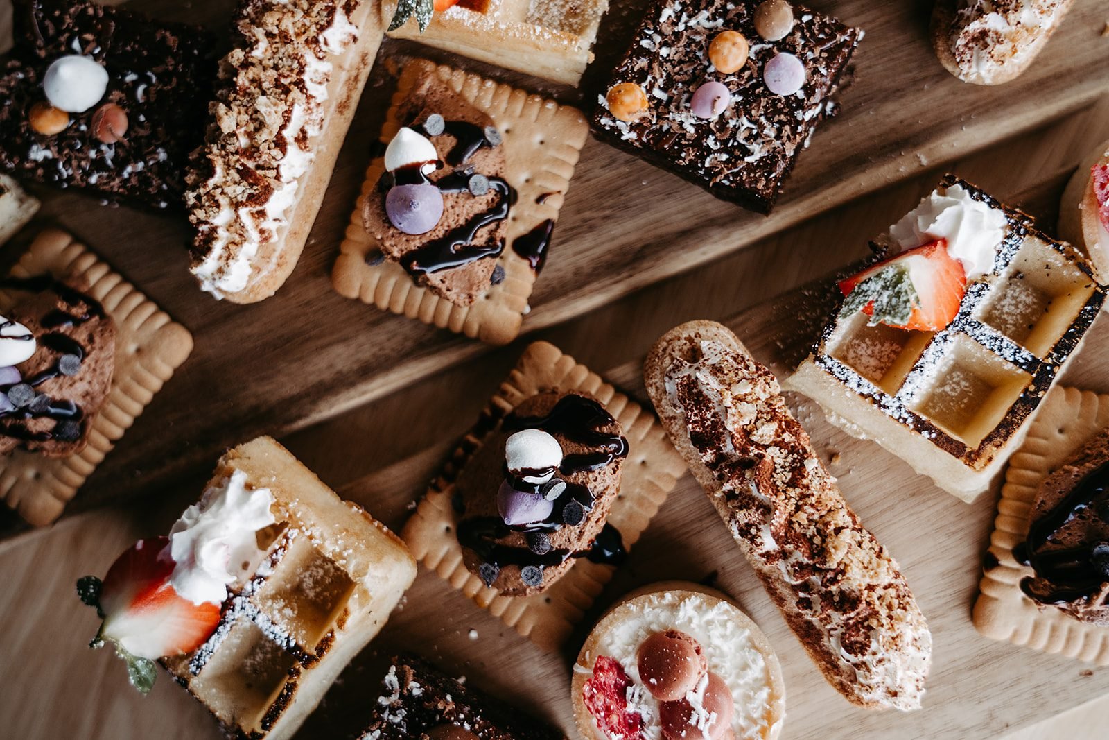 Dessertbuffet met zoetigheden van Burgers & Co
